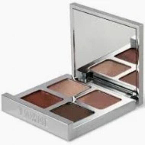 🍄🟫IL Makiage eyeshadow quad🍄🟫 - Picture 2 of 7